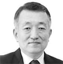 (JoongAng Ilbo, Bylined Column by President Ko Hyun-kon, June 2024) [Ko Hyun-kon Column] Pension Reform That Has People Pay More and Receive More Is a Deception (Posted October 6, 2026)