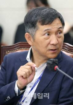 과연 어느 쪽 주장이 "세계 연금사에서 최대 코미디로 기록이 될 것인가!!! (2024. 9.5)