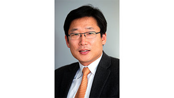 (Article on Dong-A Ilbo Editorial Writer Song Pyeong-in, Who Wrote Resolute Columns on Pension Reform) Jang Ji-yeon Press Award Goes to Columnist Song Pyeong-in (Reported November 27, 2025)